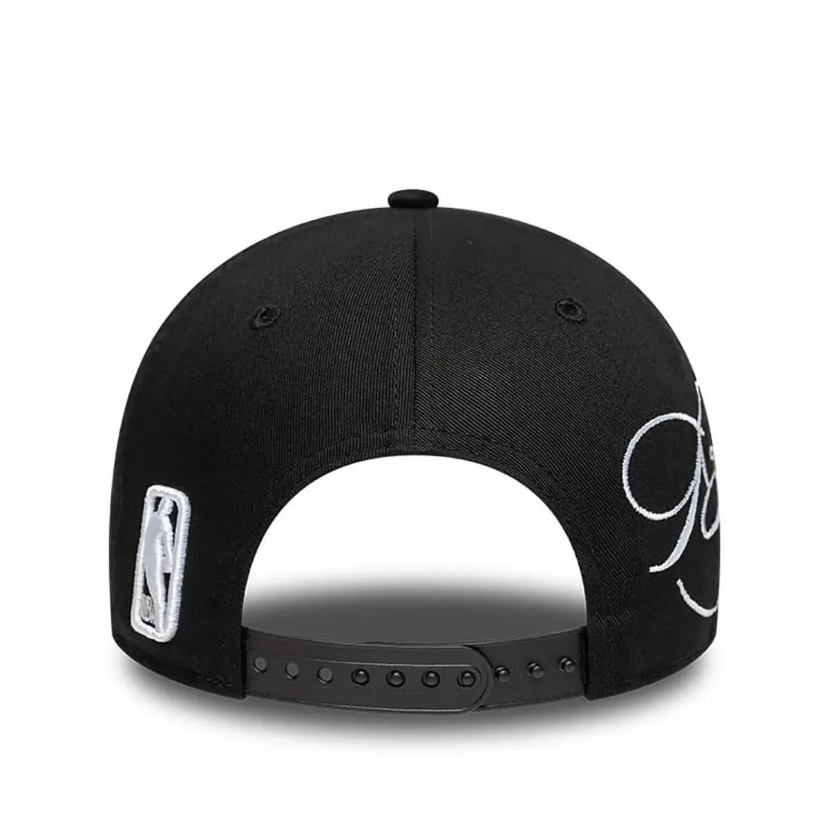 New Era 9FORTY Cap NBA Chicago Bulls Side Script schwarz 5/6