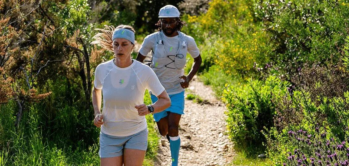 T-Shirt Running Compressport Trail Racing Blanc Femme 6/6