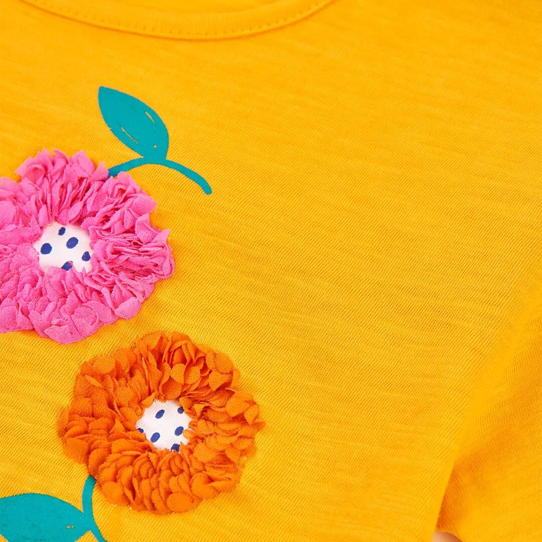 Camiseta de algodón para niña con estampado floral y nudo amarilla 3/4