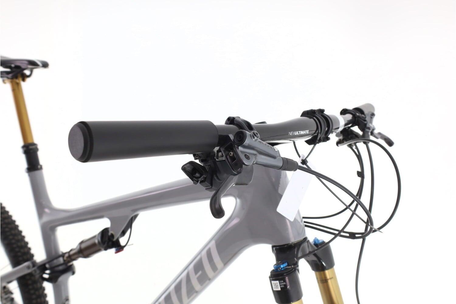 MTB ricondizionata ·  Epic Evo XTR Di2 · Ottimo stato 6/8