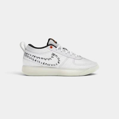 Nike book 1 "nightmare before christmas