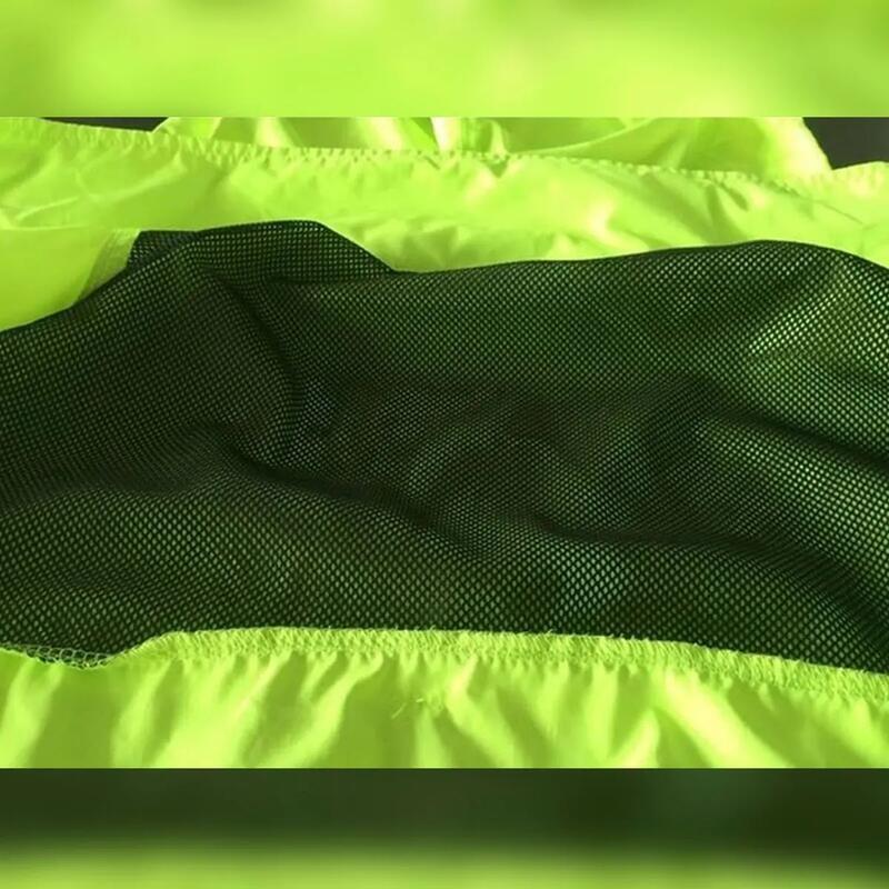 Jachetă de ciclism cu glugă verde fluorescentă, rezistentă la vânt ROCKBROS