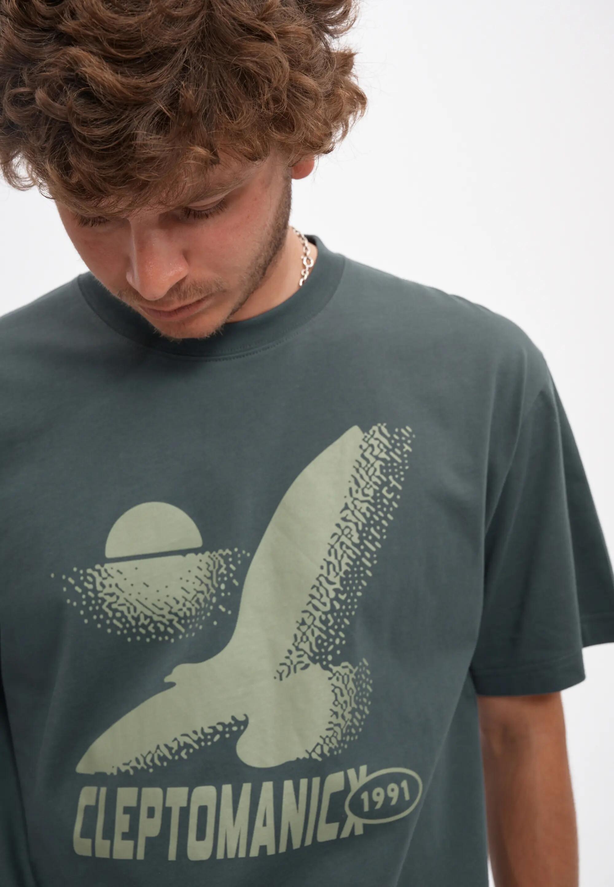 T-shirt Always the Sun.. 8/15