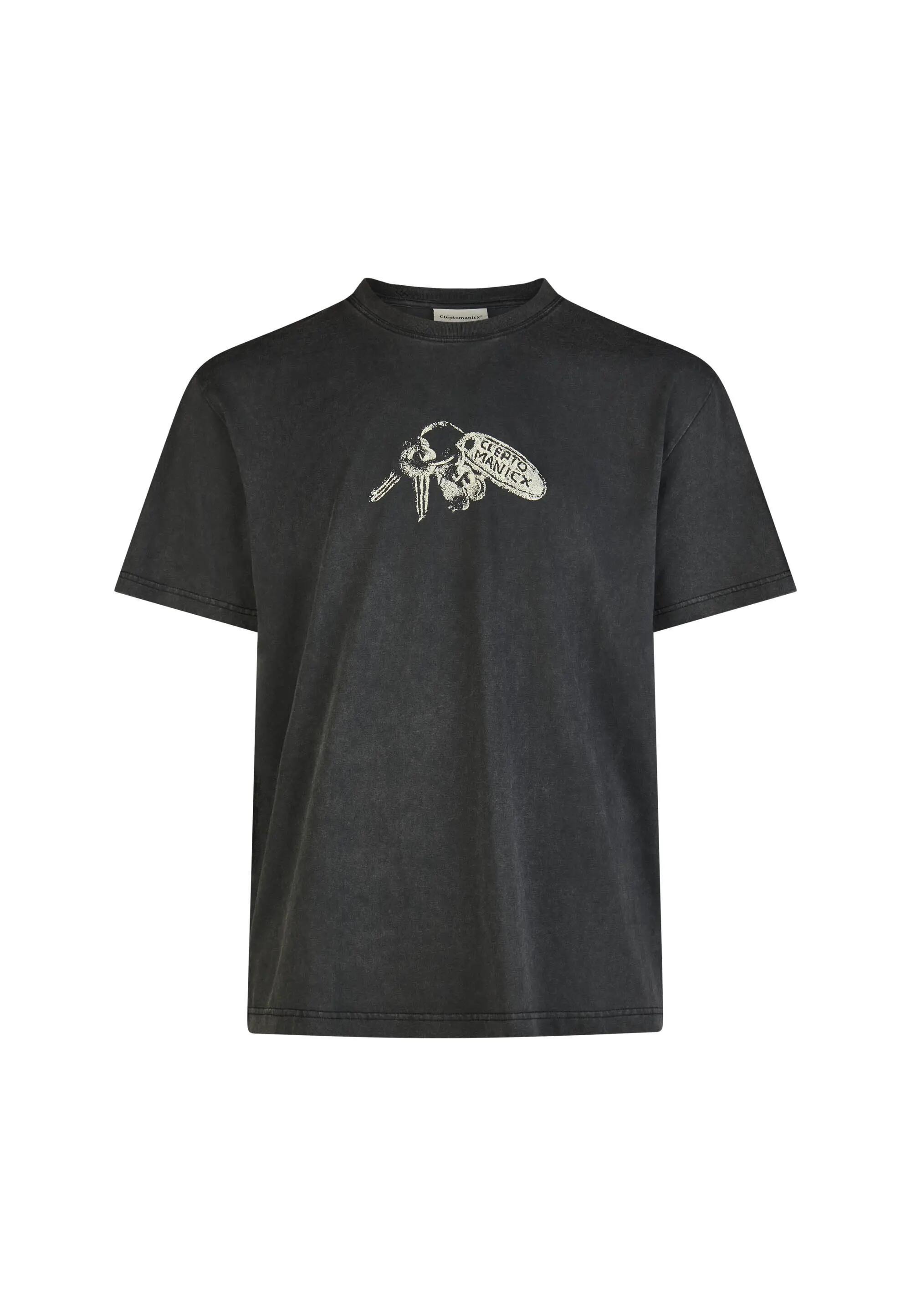 T-shirt Artefacts 1/15