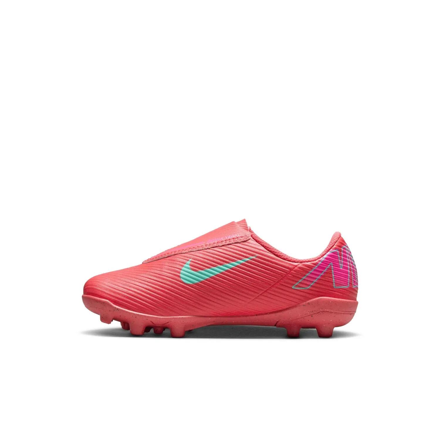 Dziecięce buty piłkarskie JR VAPOR 16 CLUB MG PS (V) 8/11