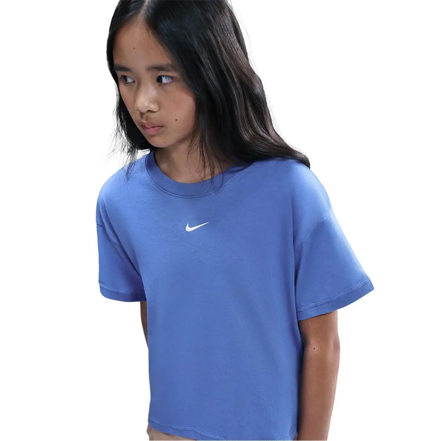 Nike Girls Swoosh Regular T-Shirt
