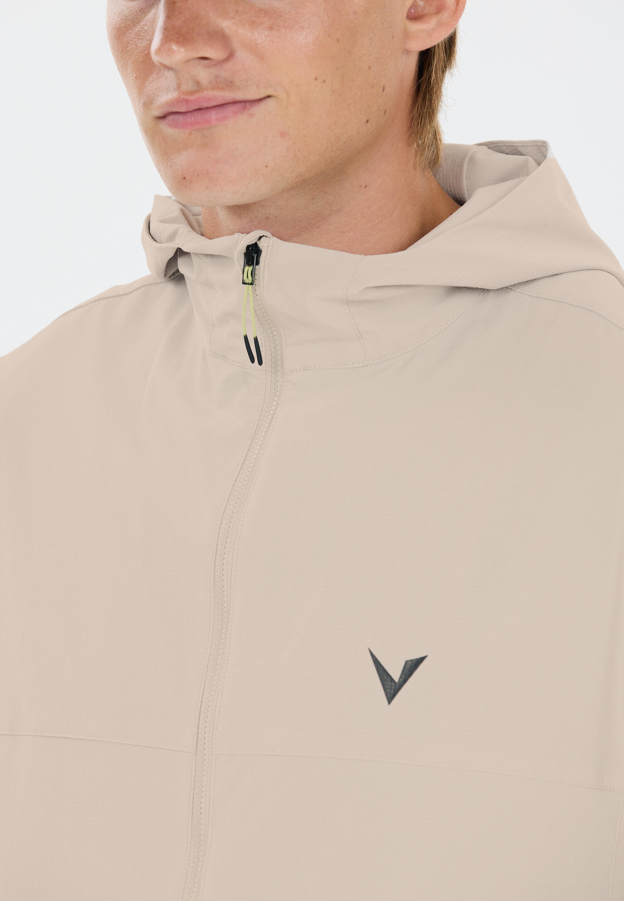 Veste Virtus Louisi 9/15