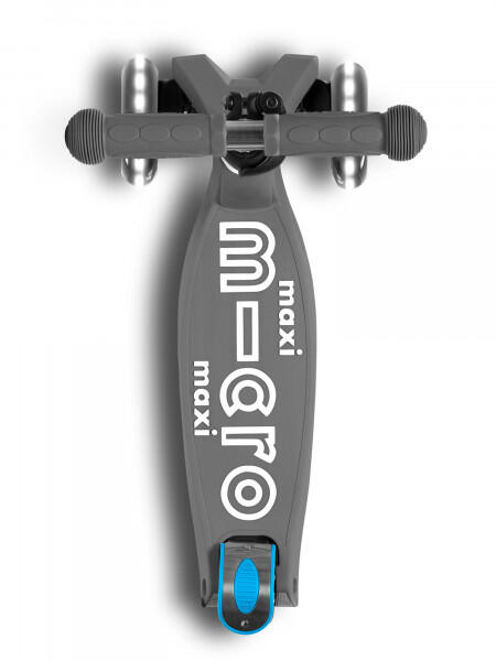 Maxi Micro Deluxe Faltbarer LED-Scooter - Vulkangrau 3/7