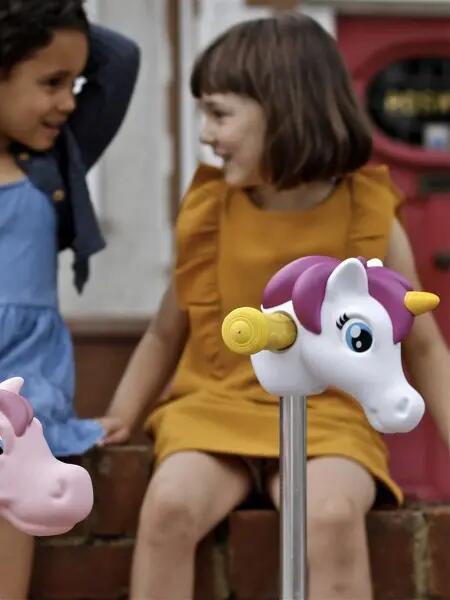 Tête de trottinette licorne rose pastel 5/5