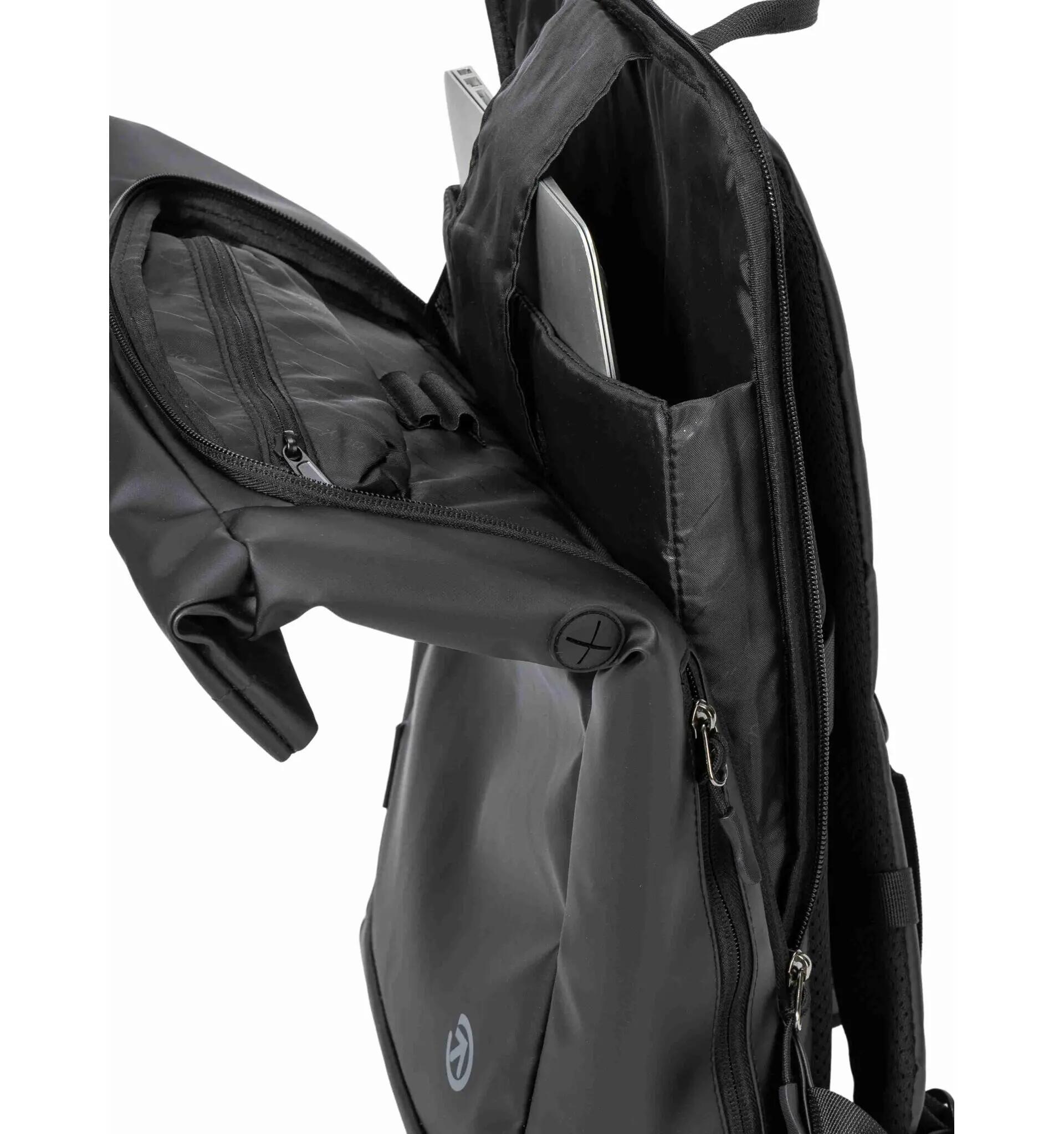 Batoh Wesley Black Meatfly 3/4