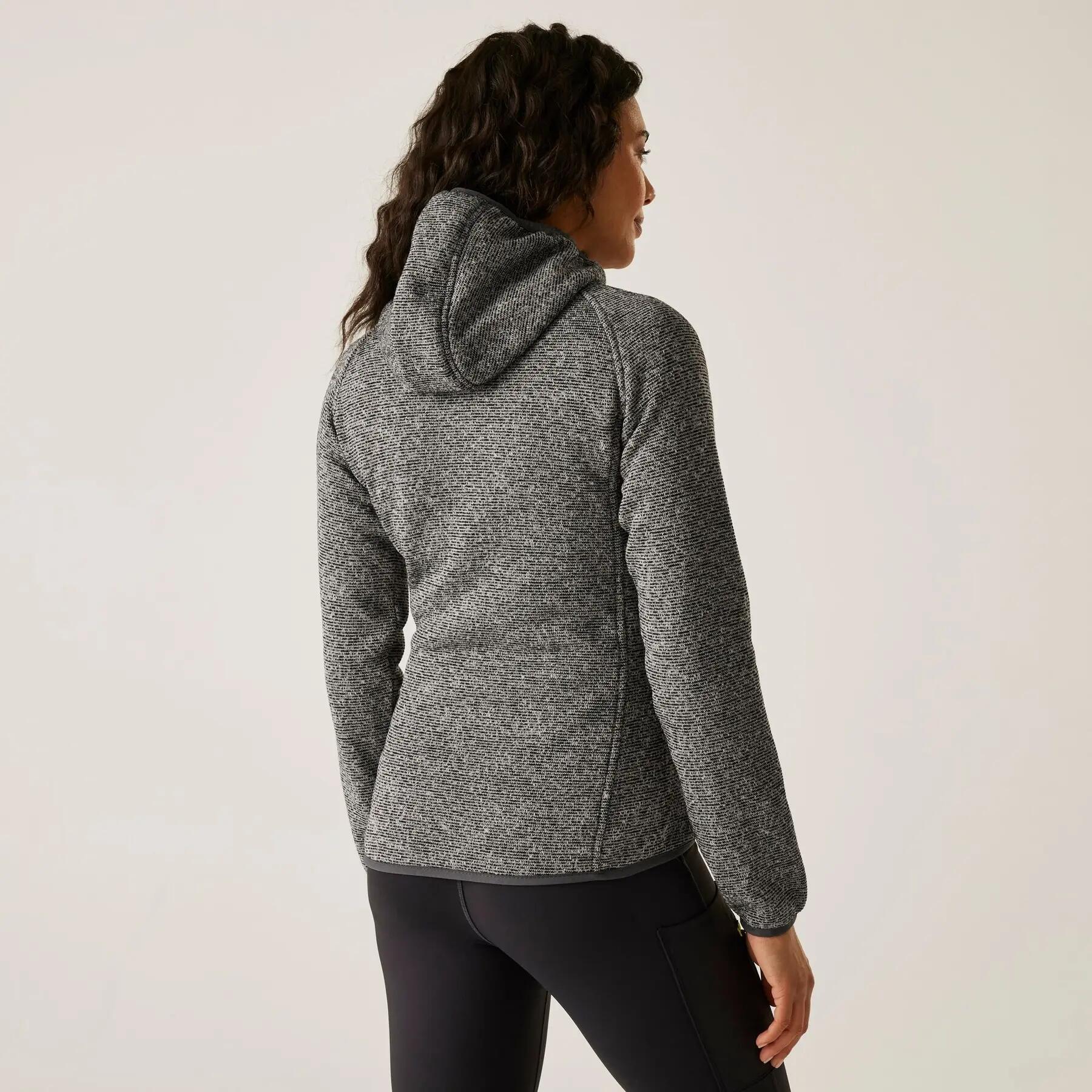 Pile con cappuccio da donna Regatta Newhill 4/5