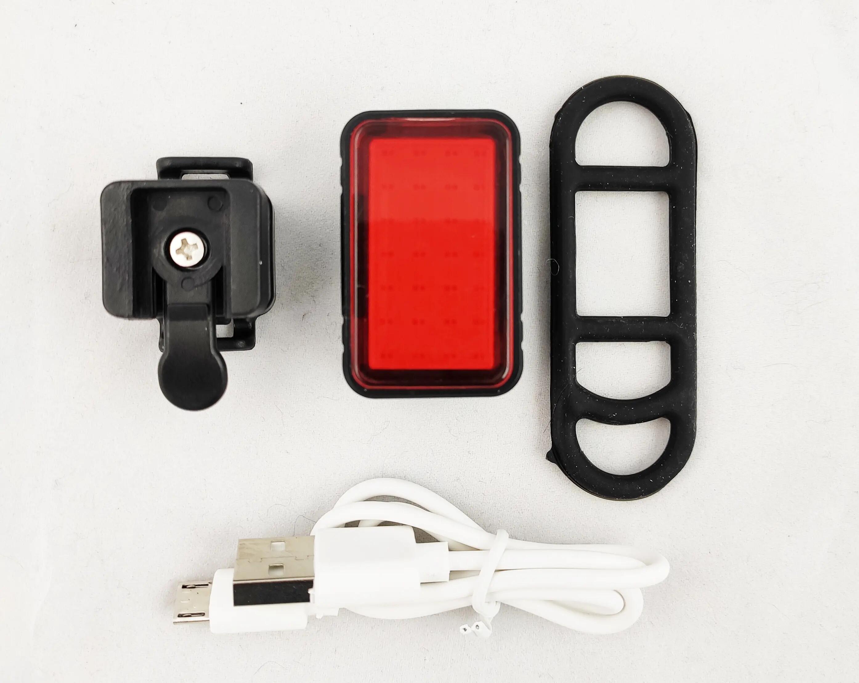 Lampa tył AU105 80 lumenów USB 3/4