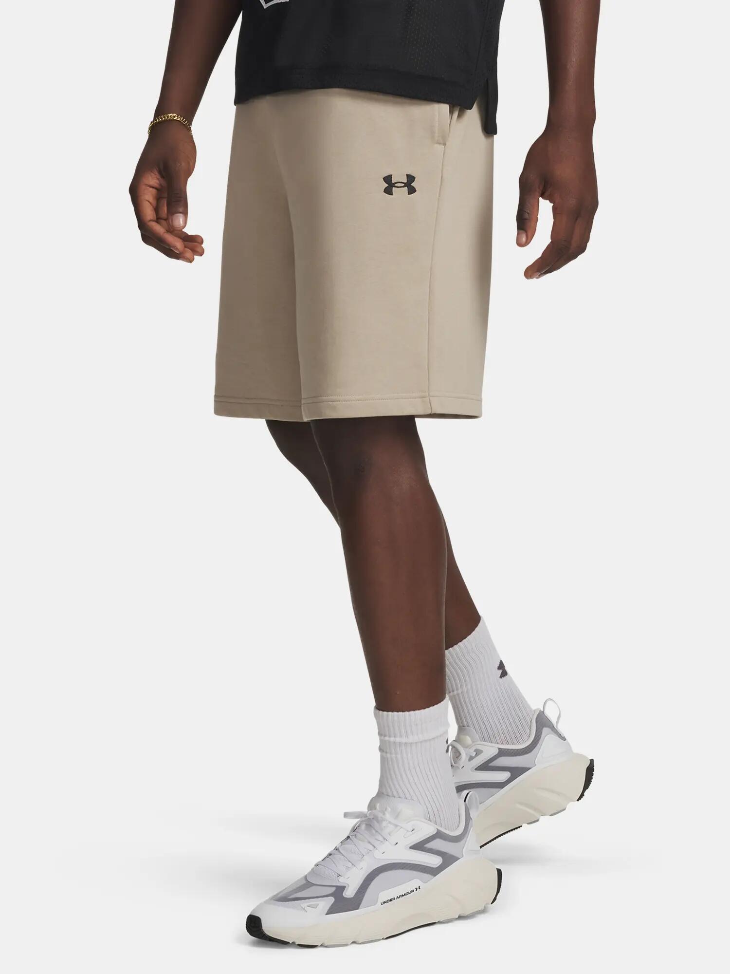 UNDER ARMOUR picture
