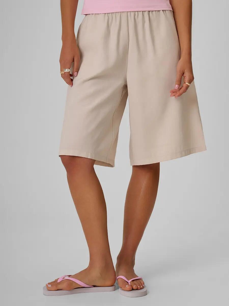 Spodenki casual damskie 4F 4FRSS26TSHOF0936 4/7