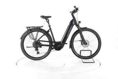 Tweedehands - ktm macina style 730 trekking e-bike lage instap - goed