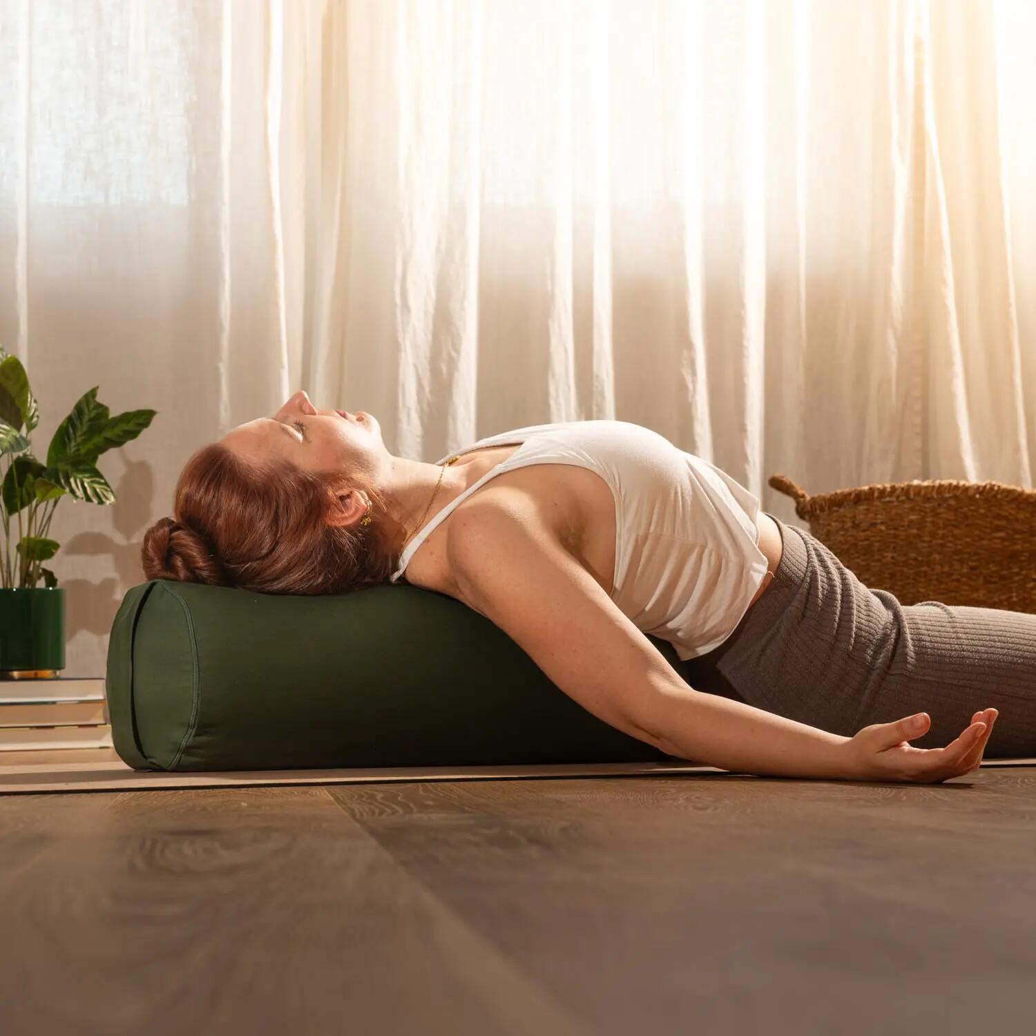 Bolster / Wałek do jogi ECO - butelkowy zielony 6/6