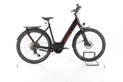 Tweedehands - cube touring hybrid pro trekking e-bike lage instap 2024 - goed