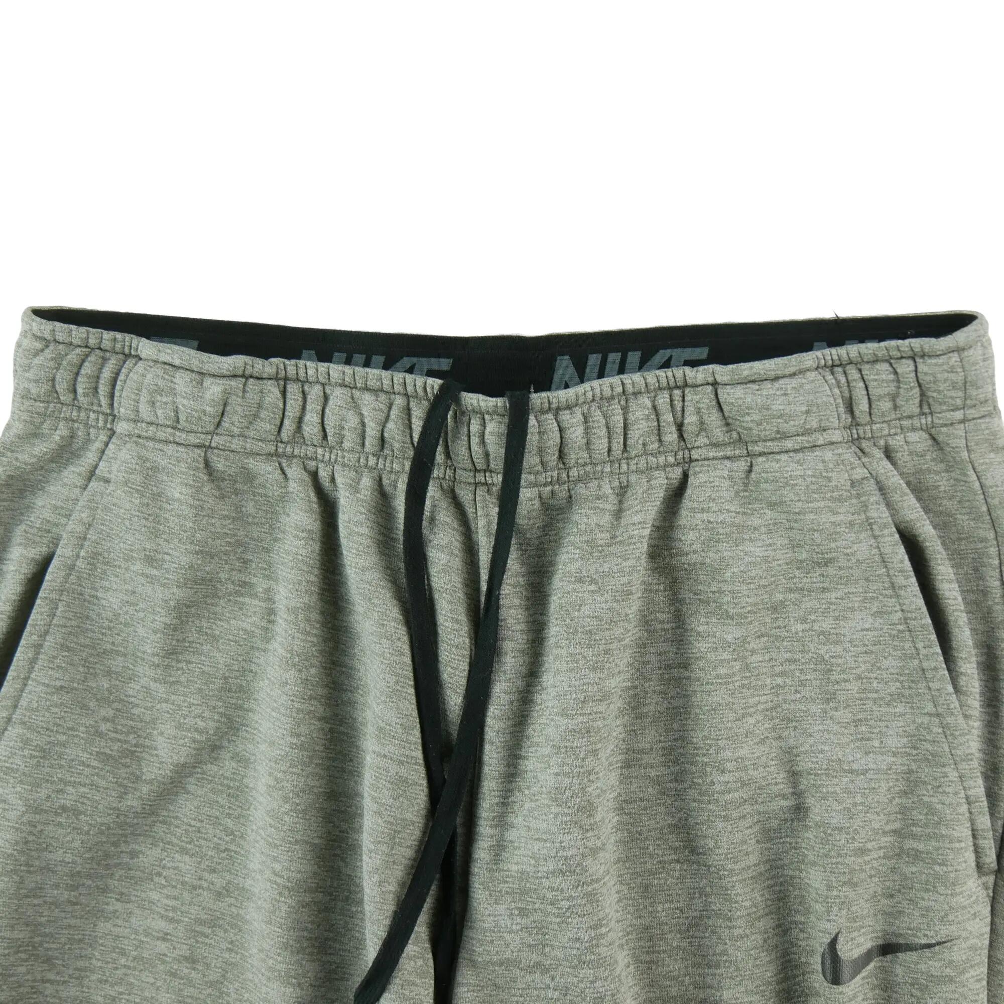 Second life - Spodnie dresowe męskie Nike Dri-FIT - Jak nowy 3/6