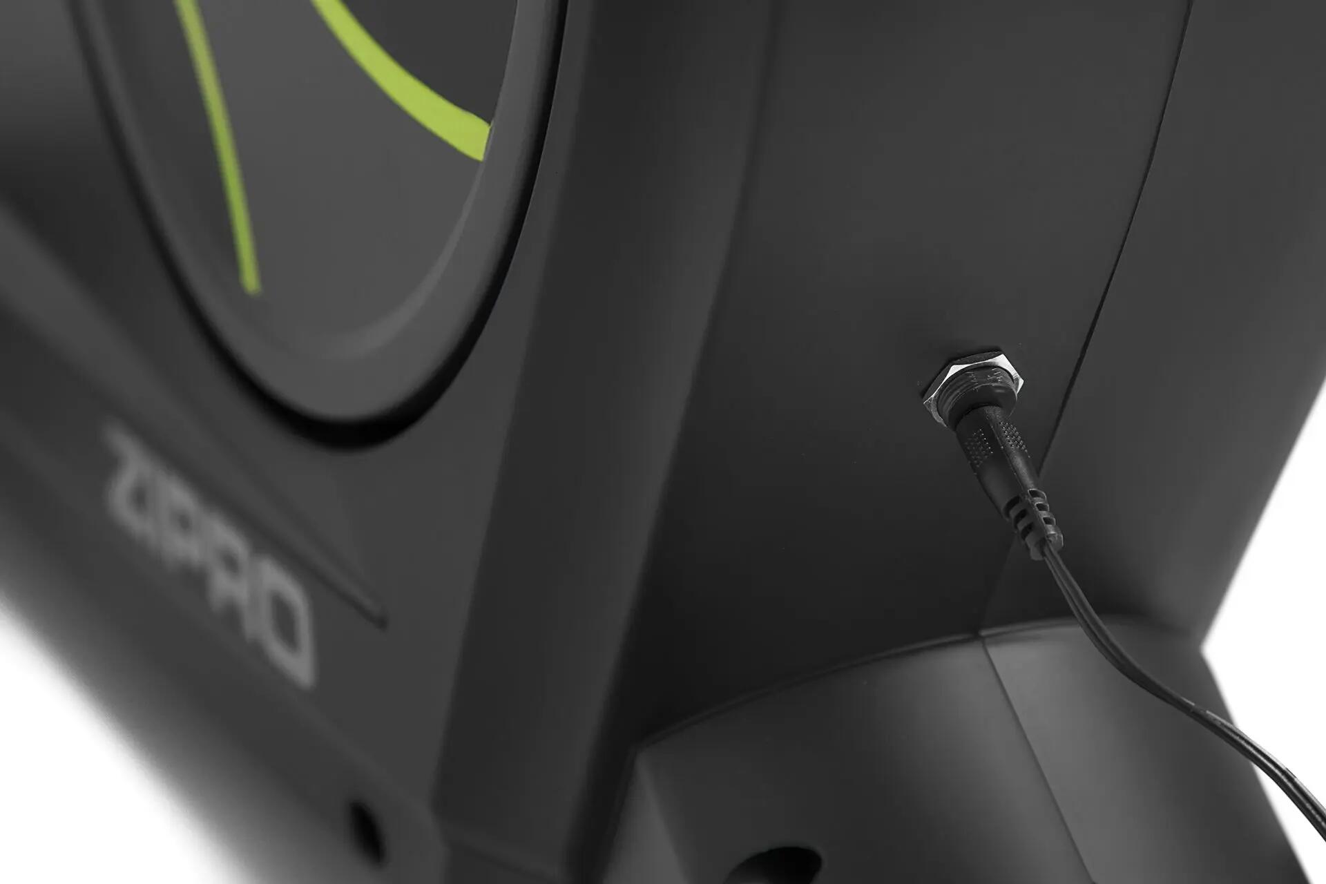 Bicicleta estática electromagnética Zipro Flame con iConsole+ Kinomap cardio 10/16
