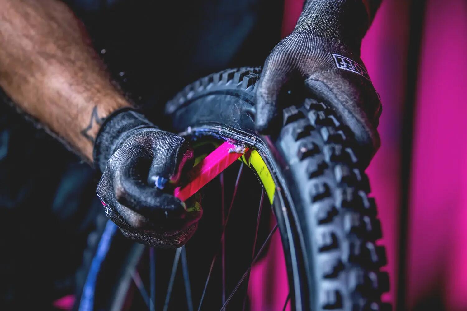 Muc-Off Rim Stix doos 24 stuks, roze 4/5