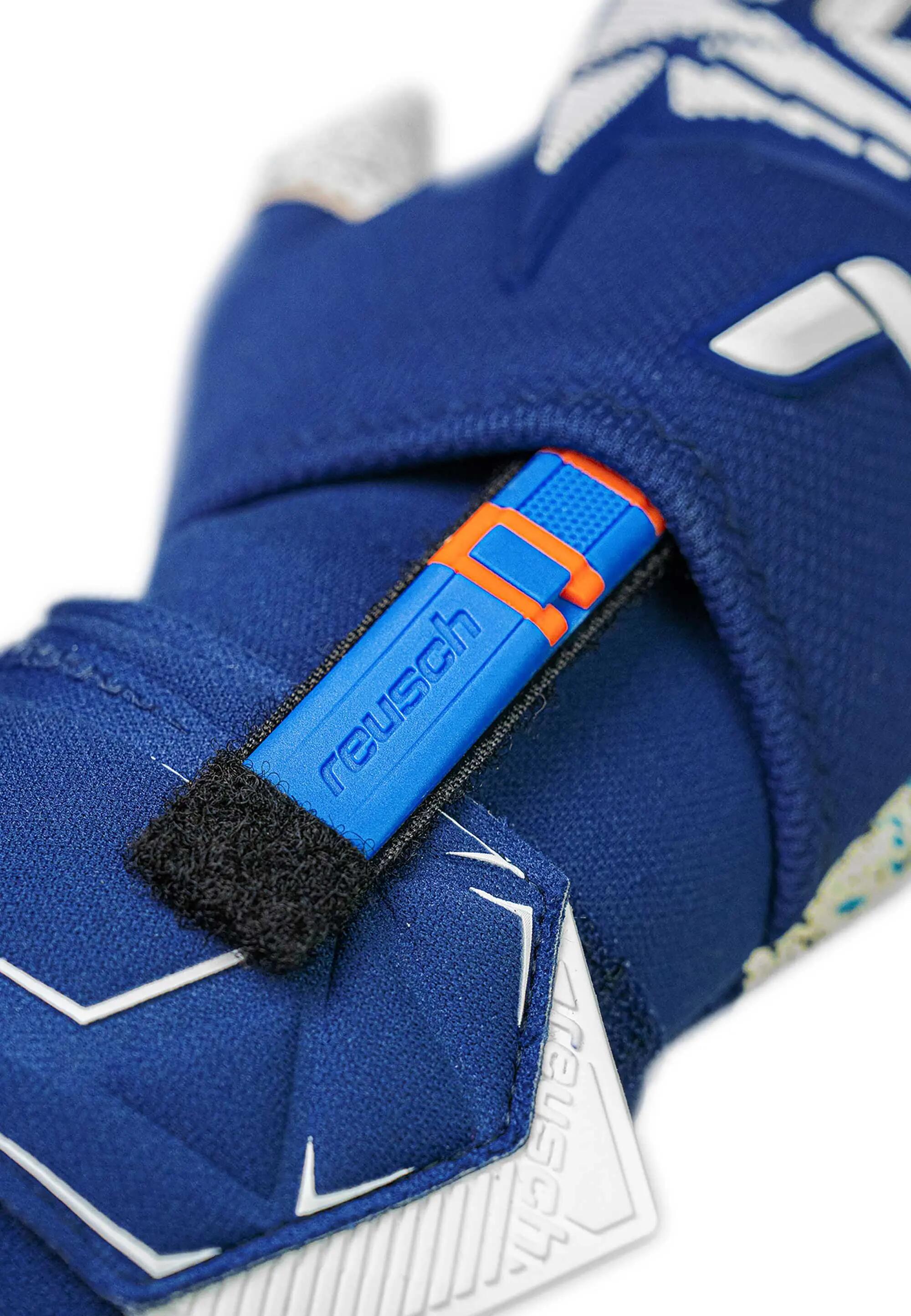 Luvas de guarda-redes Reusch Attrakt Freegel Fusion Ortho-Tec 7/15