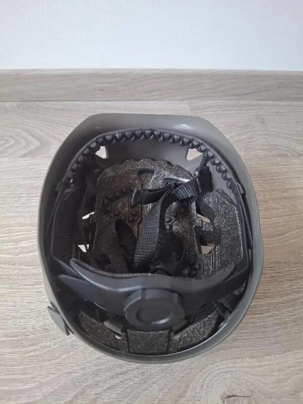 Tussen Particulieren - Helm voor klimmen en canyoning 5/7
