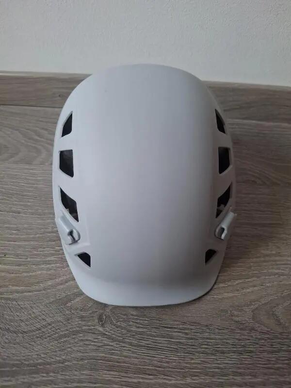 Tussen Particulieren - Helm voor klimmen en alpinisme 2/6
