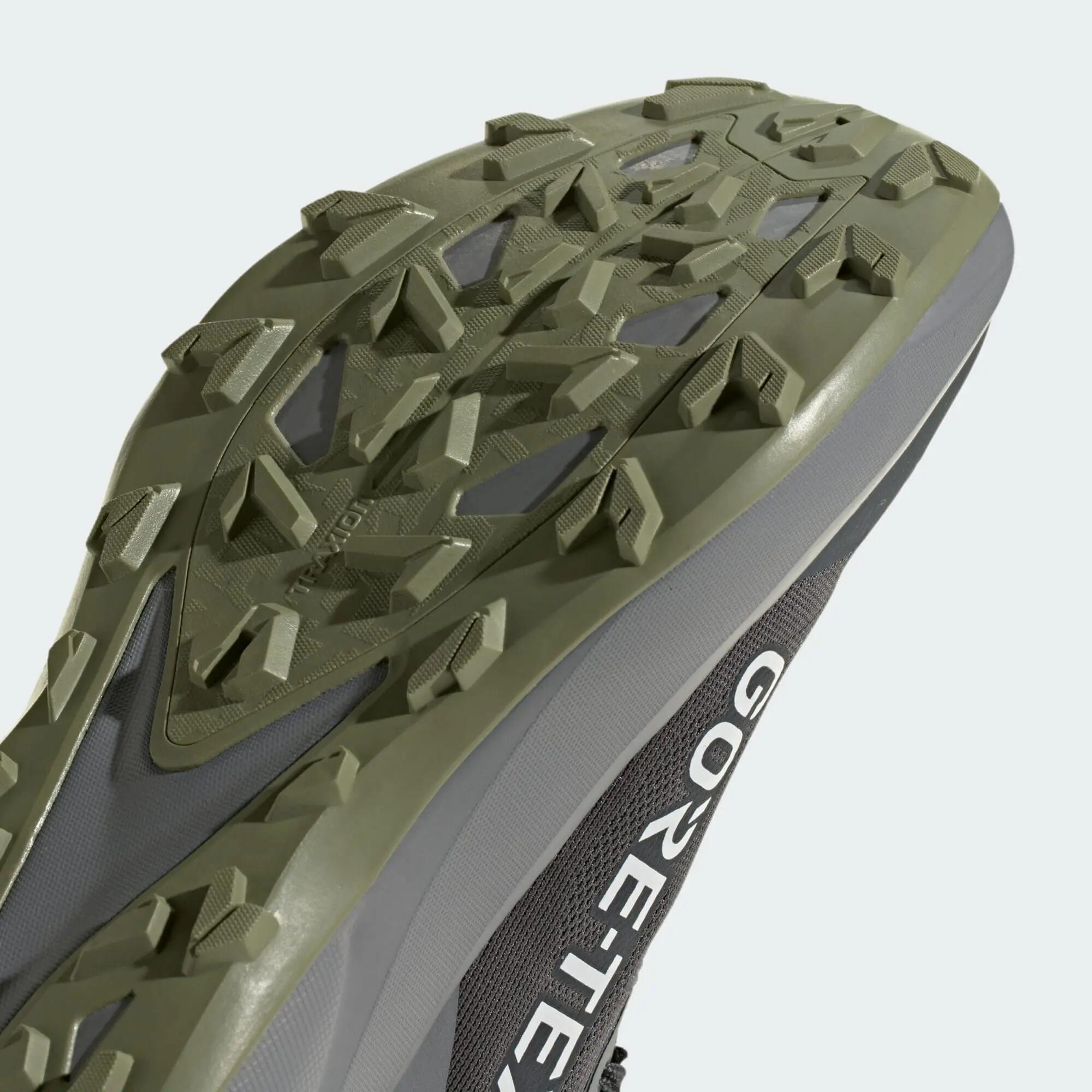Terrex Tracefinder Plus GORE-TEX Trailrunning-Schuh 6/7
