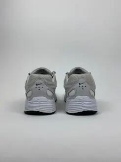 Reconditionné NIKE Baskets Femme, P-6000, Argent Très Bon État 3/4