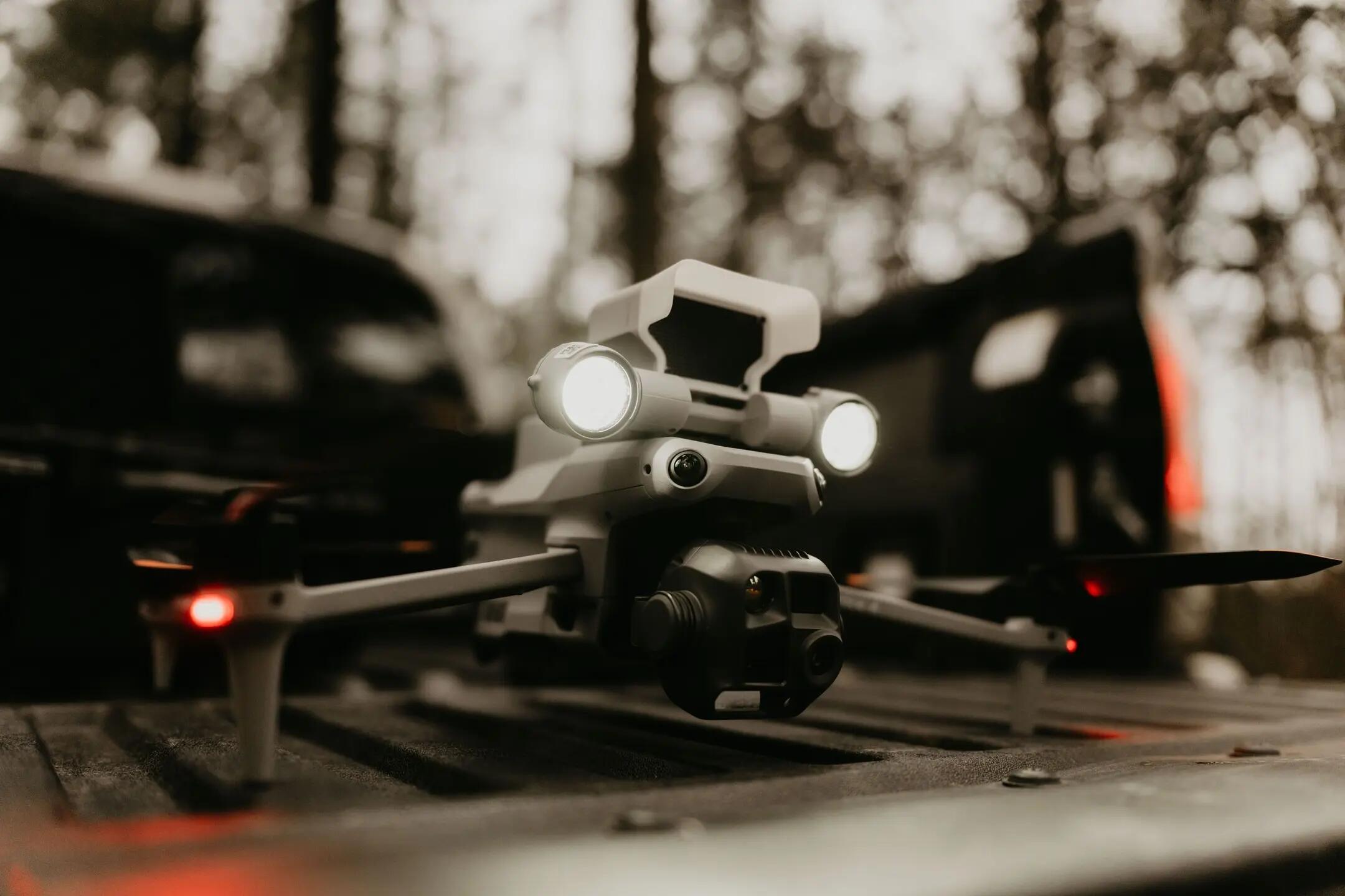 DJI AL1 Scheinwerfer - Zusatzlicht für Matrice 4 - hellgrau 7/7