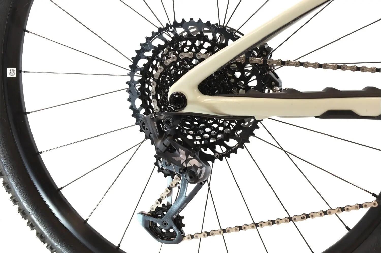 MTB ricondizionata ·  Stumpjumper Expert X01 · Ottimo stato 3/8