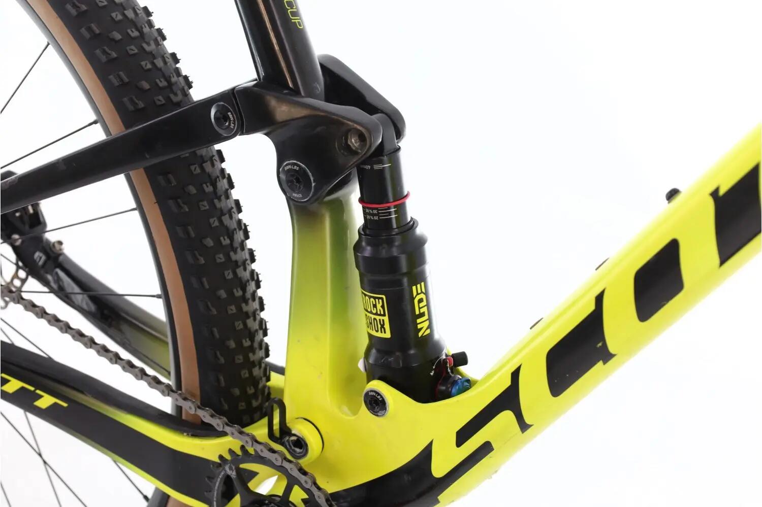 MTB ricondizionata ·  Spark RC 900 World Cup X01 · Ottimo stato 7/8