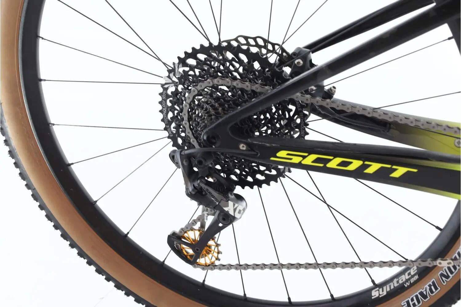 MTB ricondizionata ·  Spark RC 900 World Cup X01 · Ottimo stato 3/8