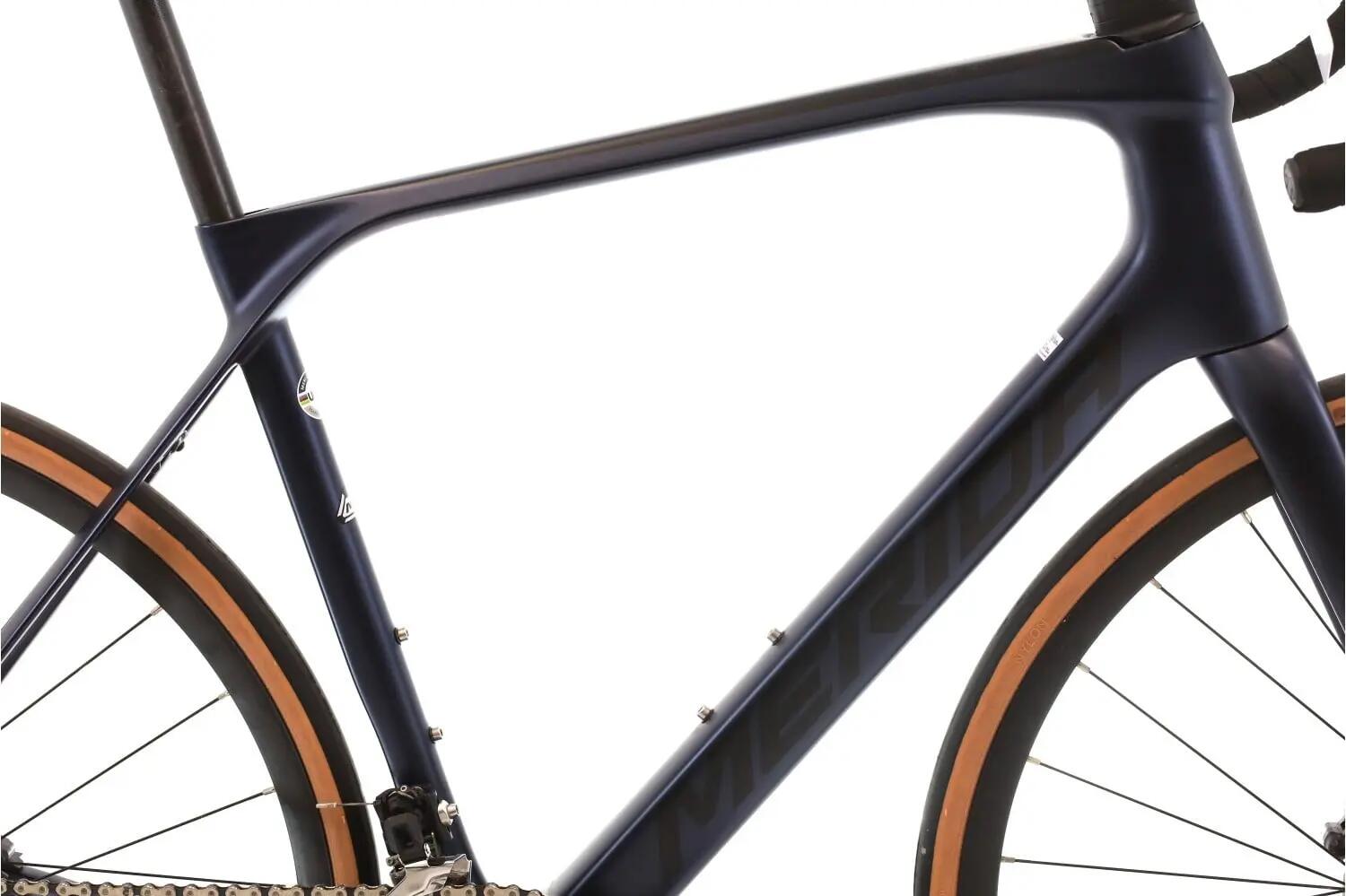 Tweedehands racefiets ·  Scultura Endurance 4000 · Zeer goede toestand 2/8