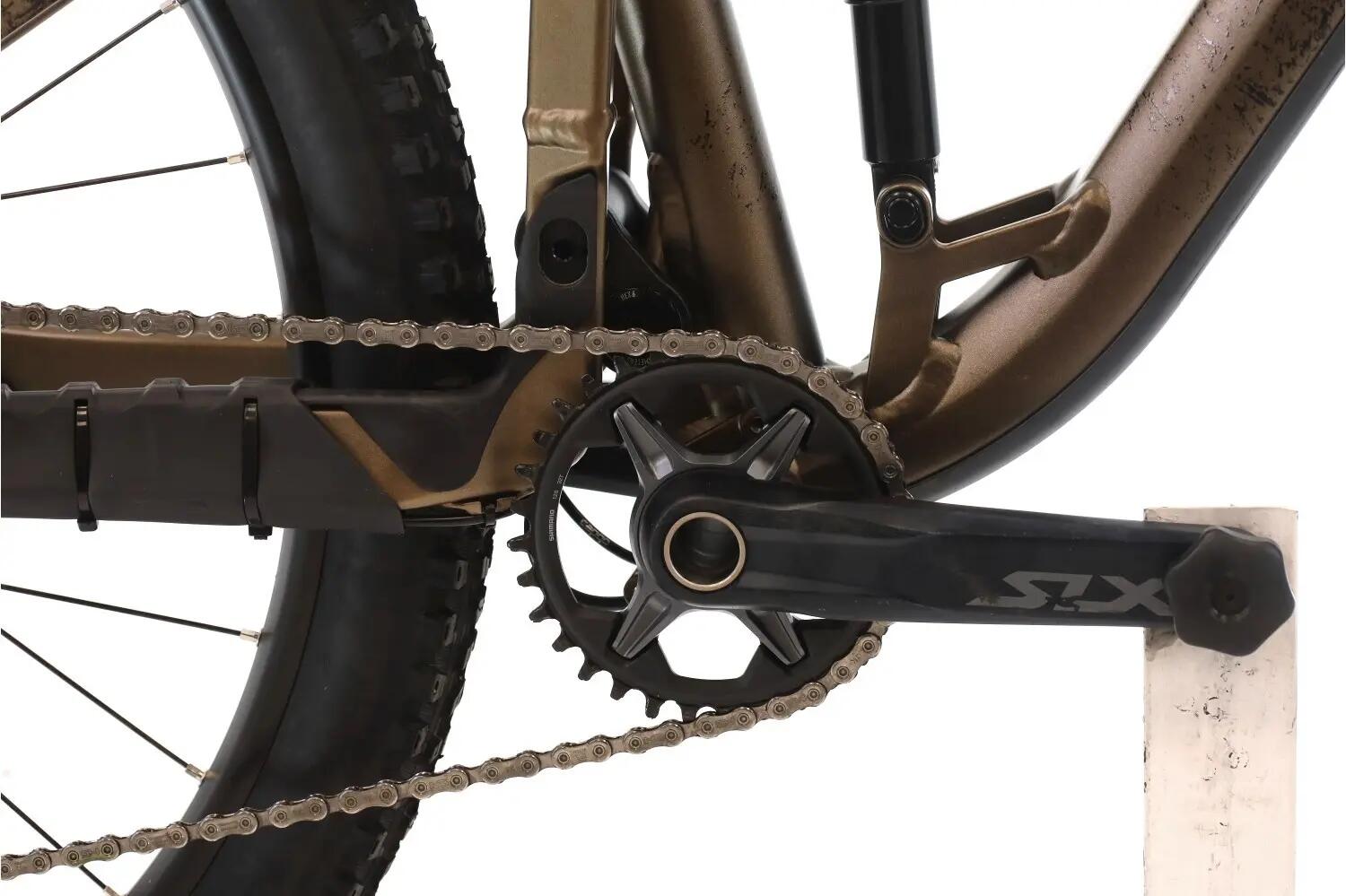 Tweedehands MTB ·  Riot Trail Essential XT · Zeer goede toestand 4/8
