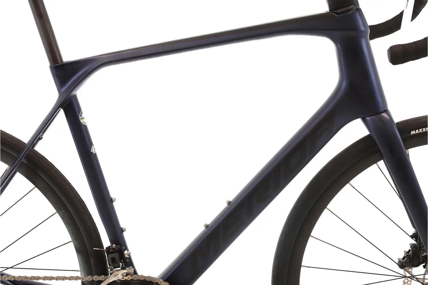 Bici strada ricondizionata ·  Scultura Endurance 4000 · Ottimo stato 2/8