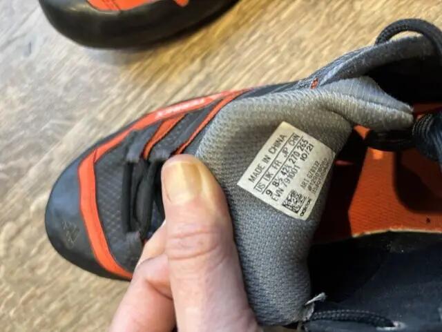 Tussen Particulieren - Adidas Terrex wandelschoenen 7/7