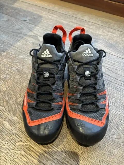 Tussen Particulieren - Adidas Terrex wandelschoenen 2/7