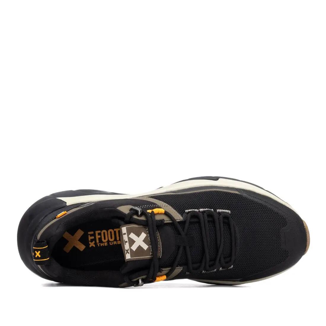 Zapatillas de trekking Xti modelo 680503300018 para hombre 6/7