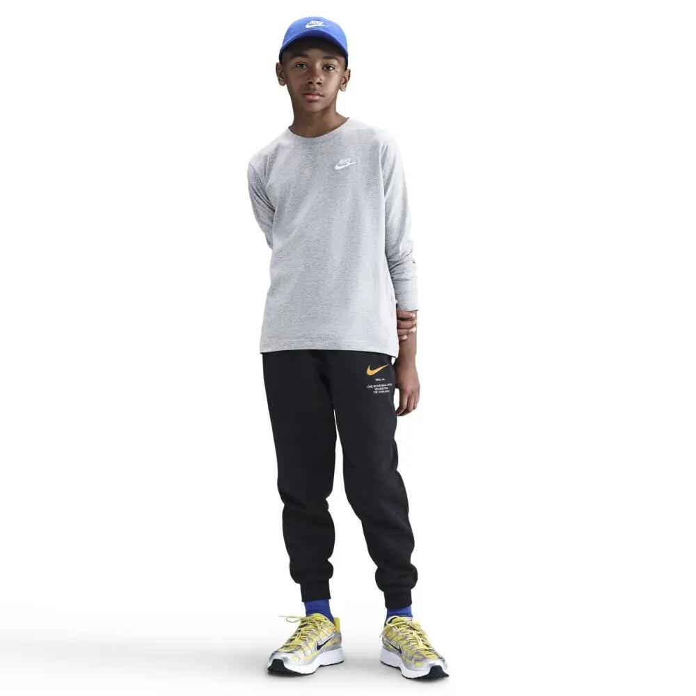 NIKE picture