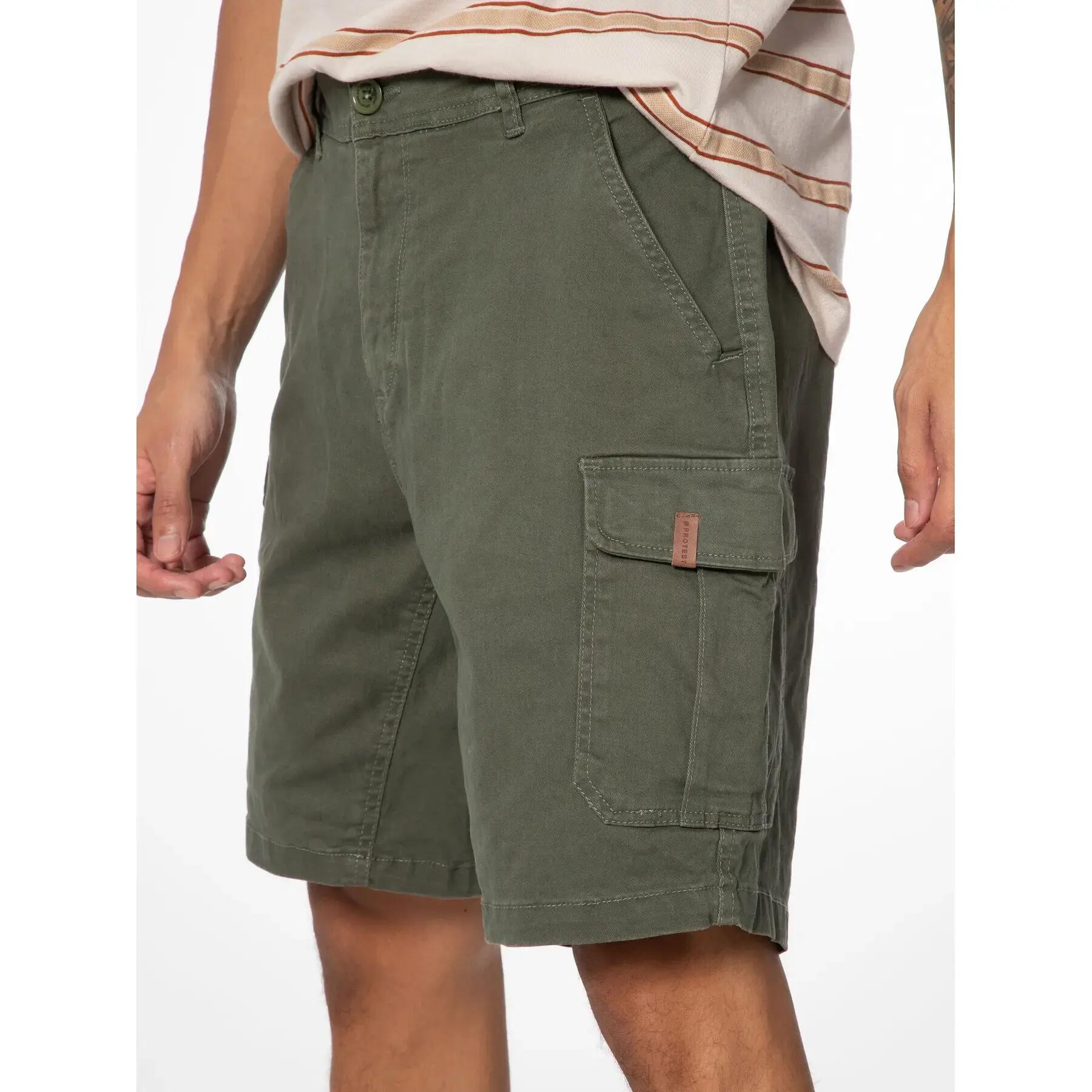 Cargo Shorts Protest 5/5