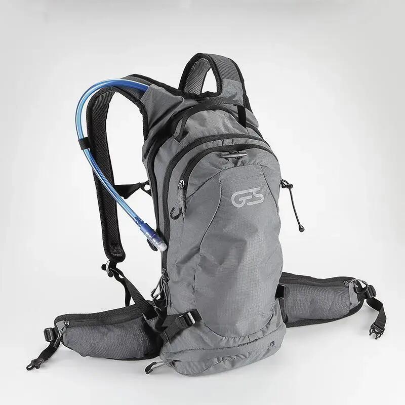 Hydration backpack and water pouch Ges