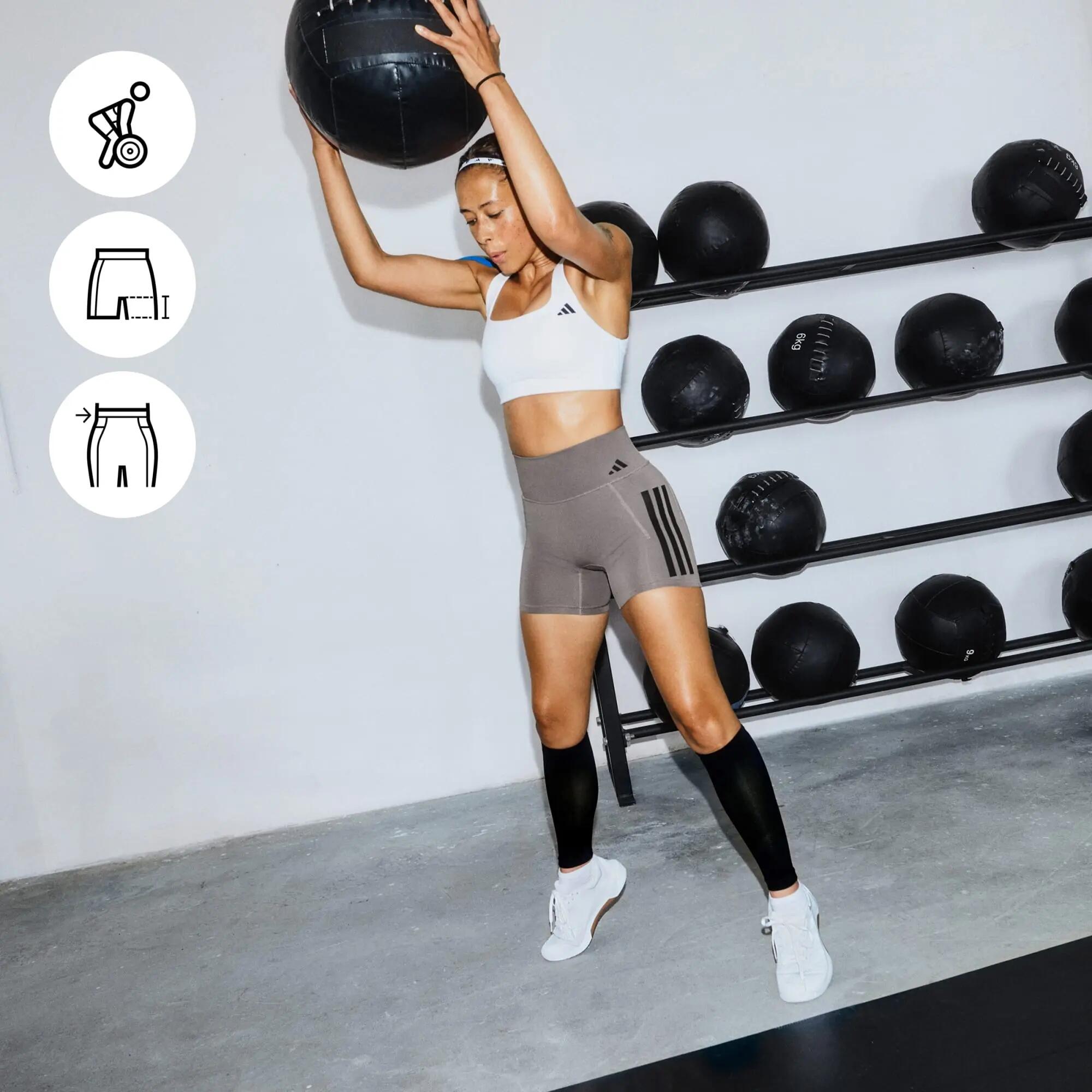 Optime Workout 3-Streifen kurze Leggings 6/8