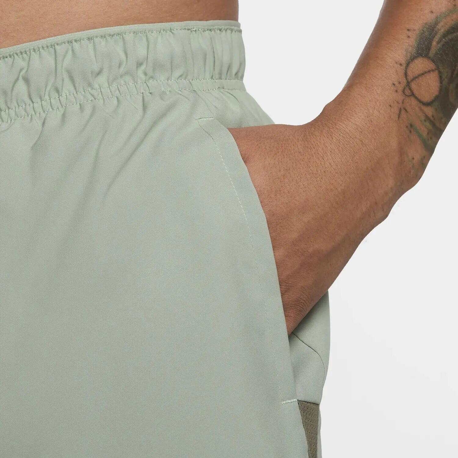 Challenger Hombre Dri-FIT 5 4/4