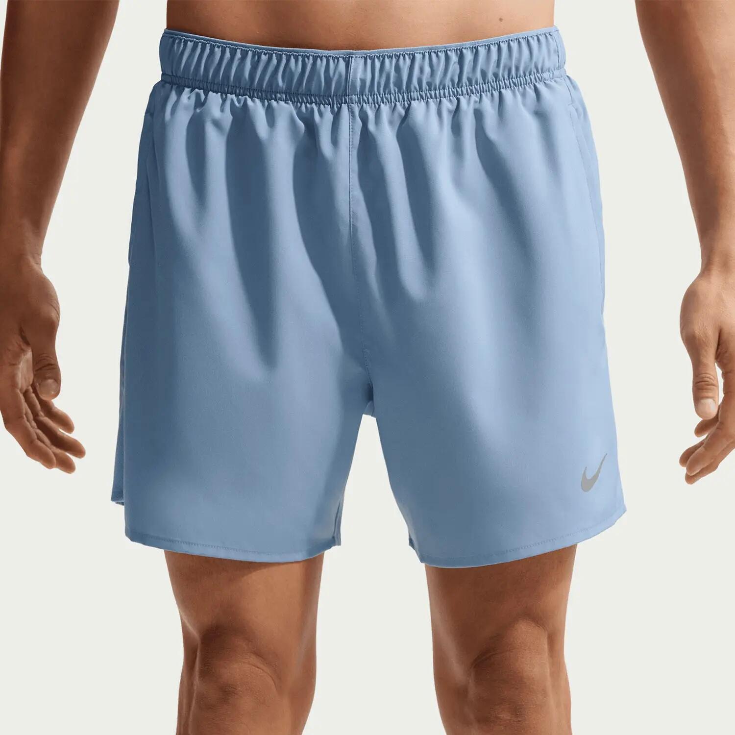 NIKE picture