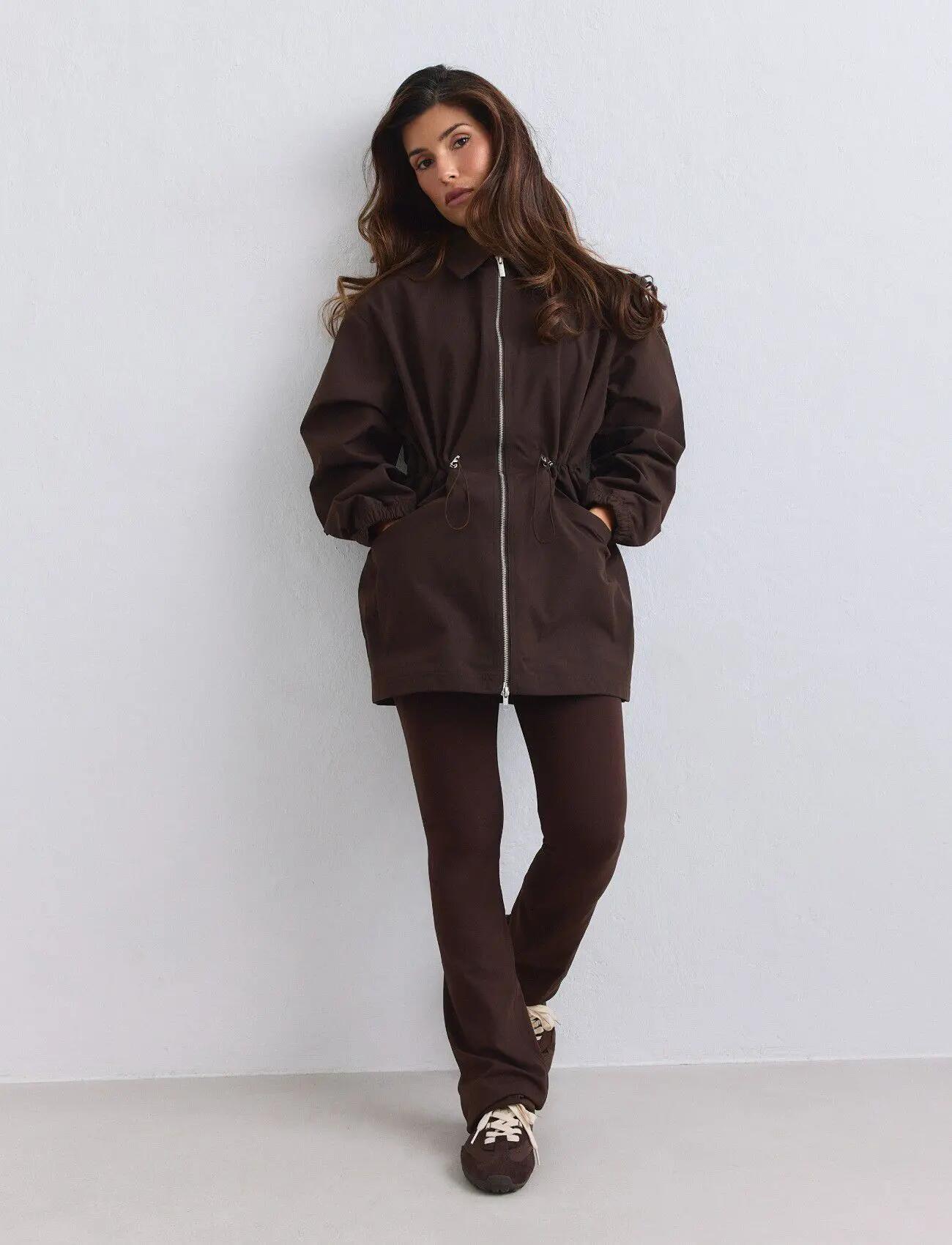 Mujer Chaqueta Impermeable Cremallera 2 Vías Cintura Ajustable Marrón Chocolate 2/7