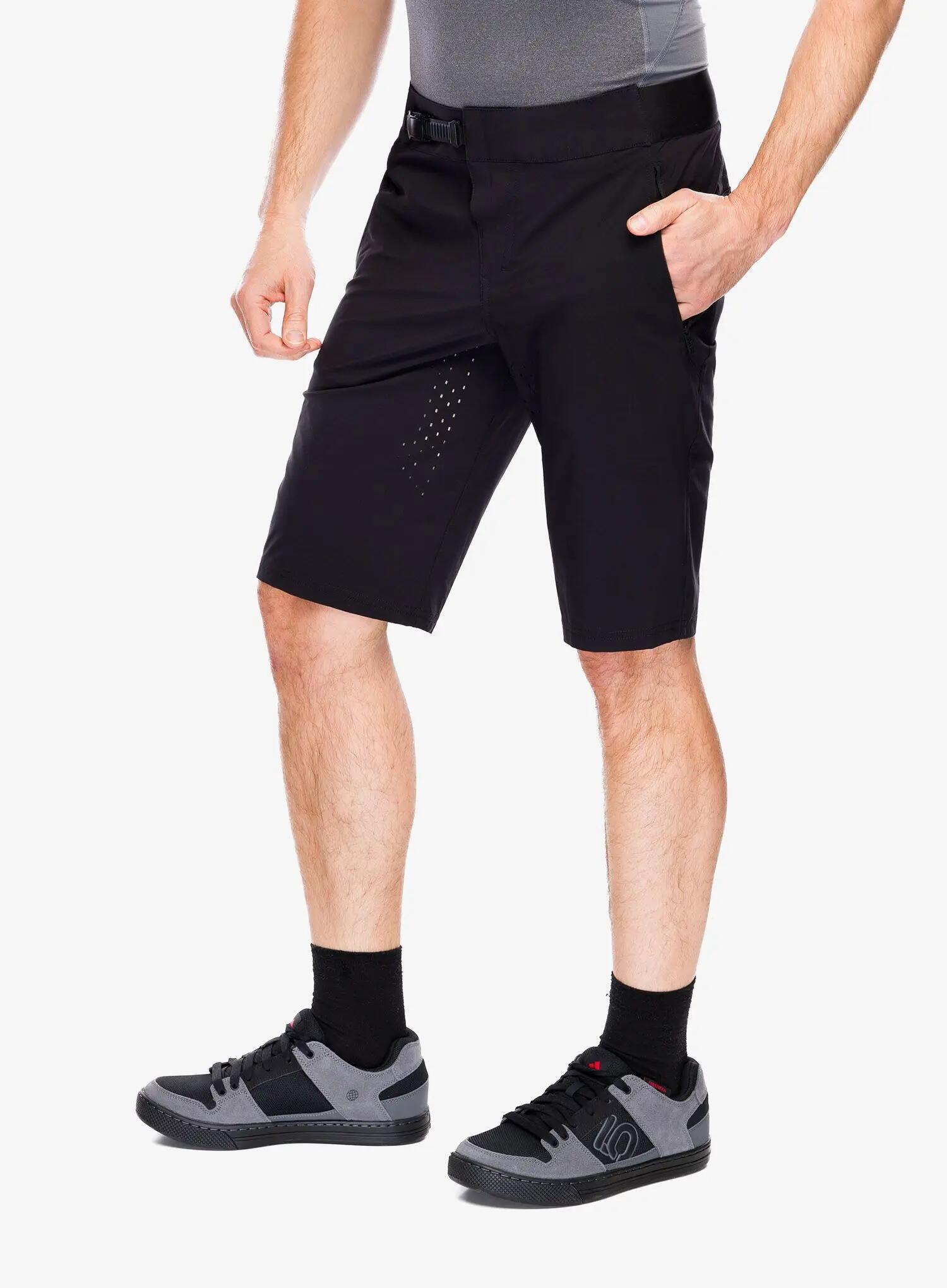 Spodenki rowerowe ION Tech Logo Shorts 3/7