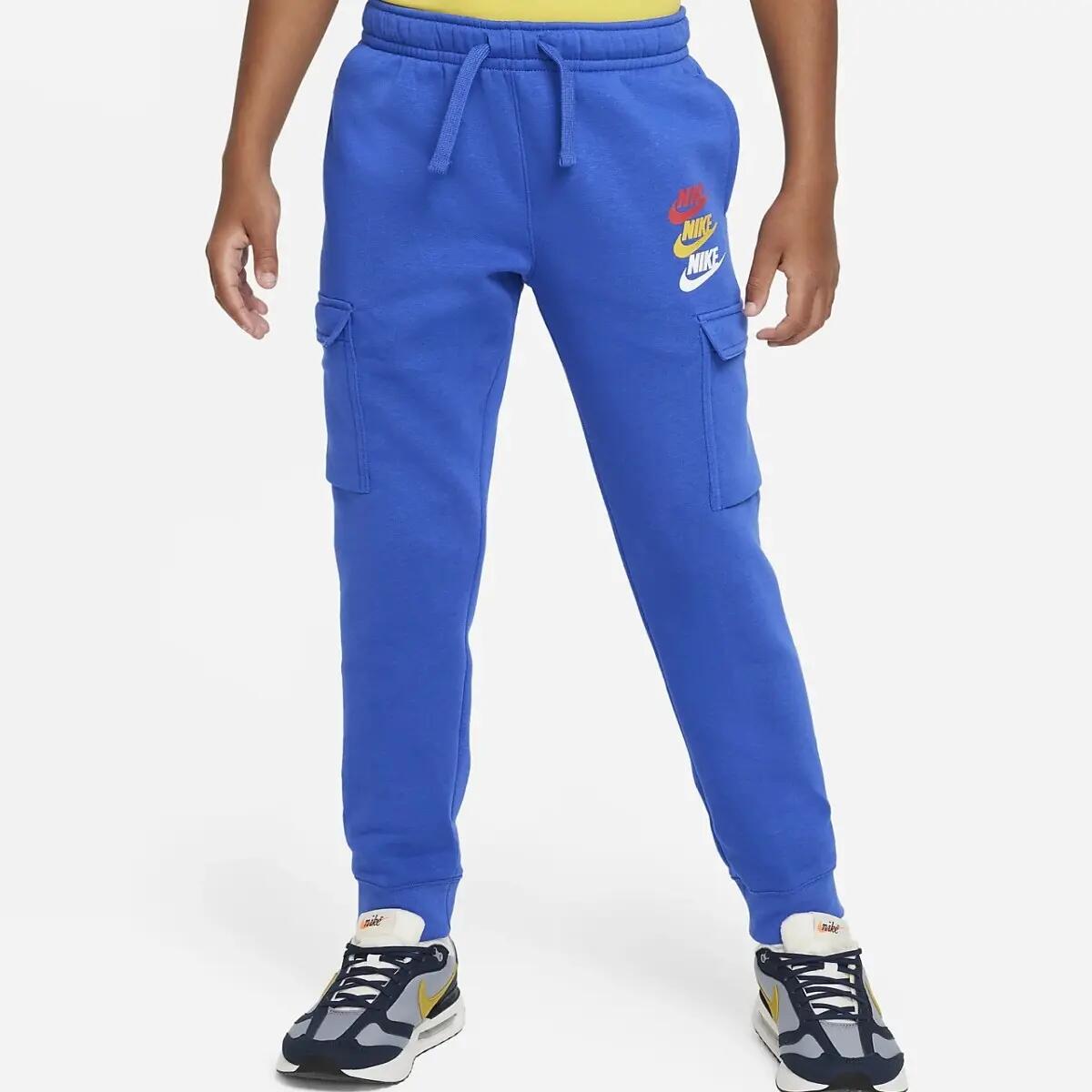 NIKE picture