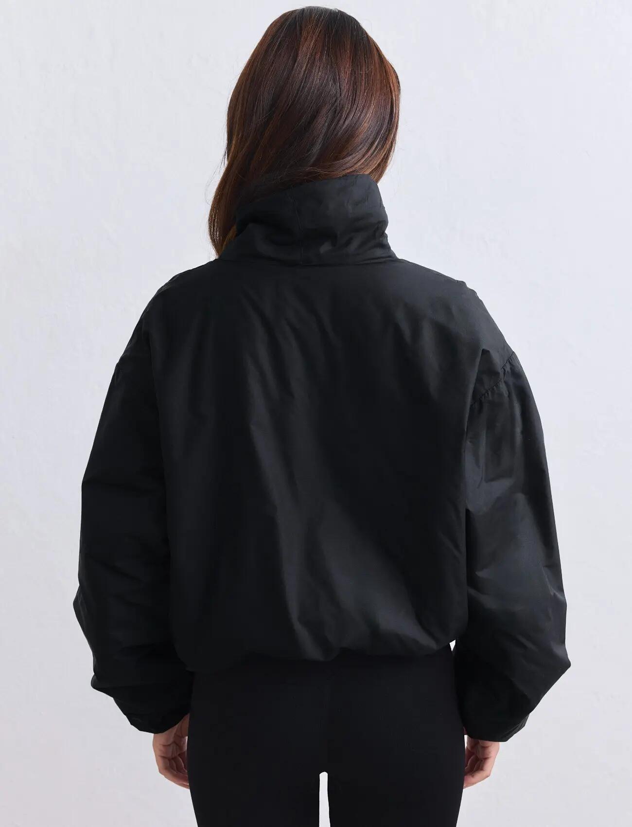 Damska kurtka lekka o swobodnym kroju Cloud czarna 3/7