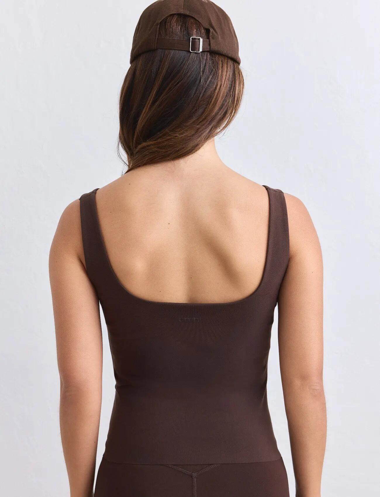 Camiseta Mujer Second Skin Evacua Sudor Copas Extraíbles Sense Chocolate 3/7